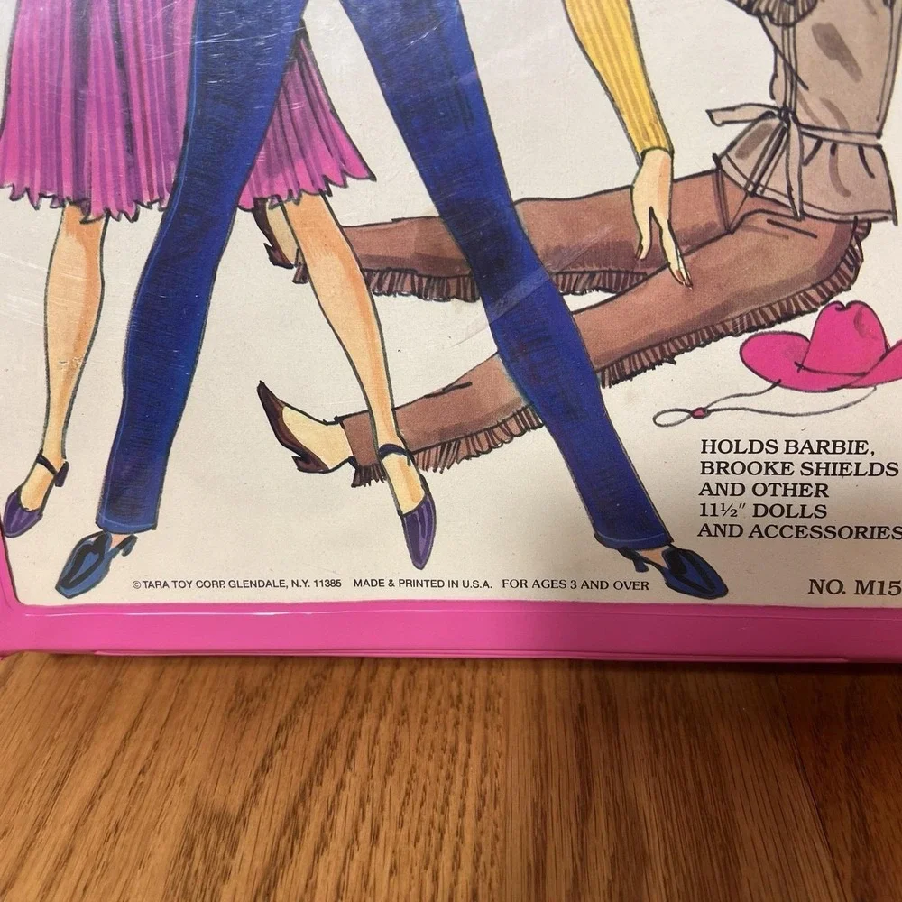 Vintage Tara Toy Fashion Doll Case Barbie Carrying Case